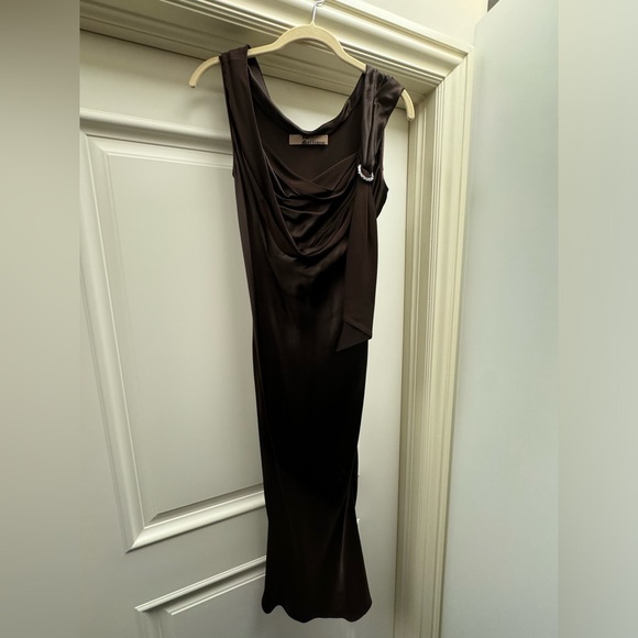 Long John Galliano silk sheath dress draped neck with rhinestone broach detail - Picture 3 of 5
